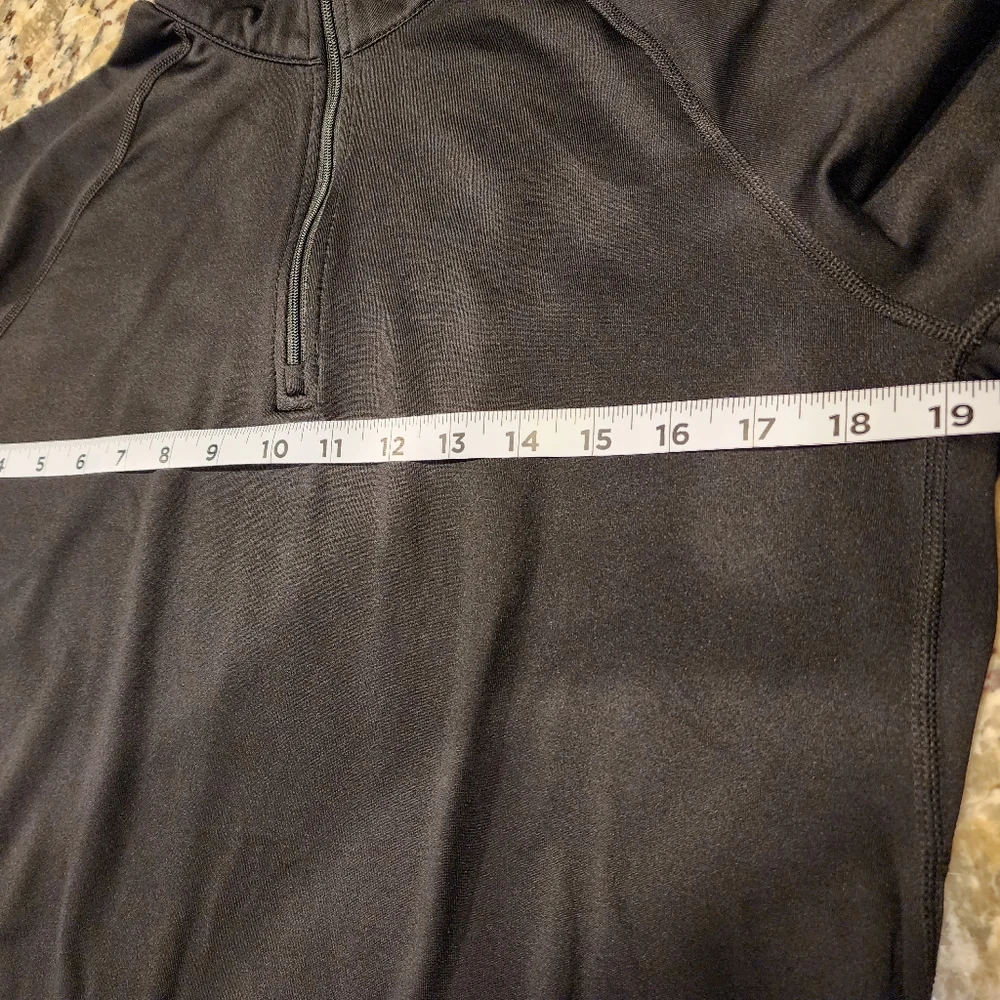 Nike Therma-Fit XL Women's 1/4 Zip Black - Picture 6 of 9